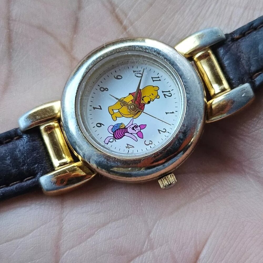 Pooh Bear And Piglet Vintage Wristwatch Disney Quartz Women Analog Wrist Watch